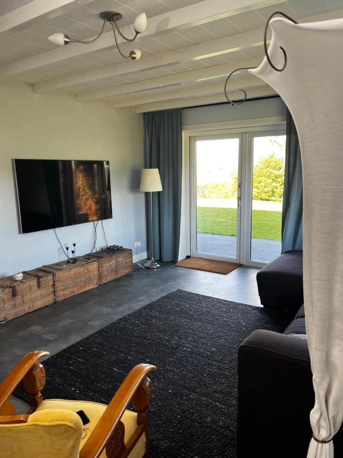 Vinkelaar 11 Villa Terschuur Bagian luar foto